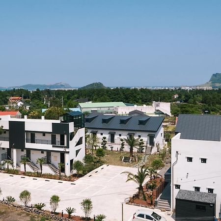 Jeju Abientot Villa Seogwipo Ngoại thất bức ảnh