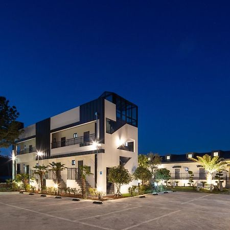 Jeju Abientot Villa Seogwipo Ngoại thất bức ảnh