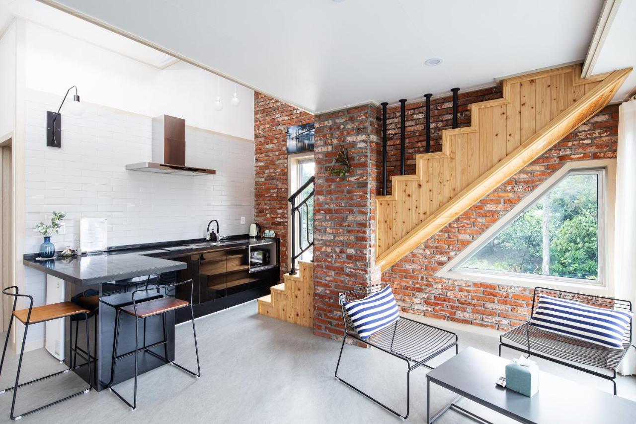 Jeju Abientot Villa Seogwipo Ngoại thất bức ảnh