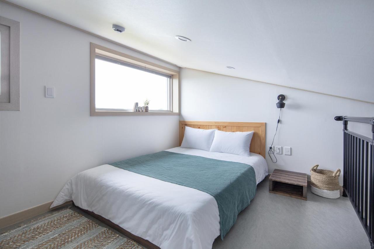 Jeju Abientot Villa Seogwipo Ngoại thất bức ảnh